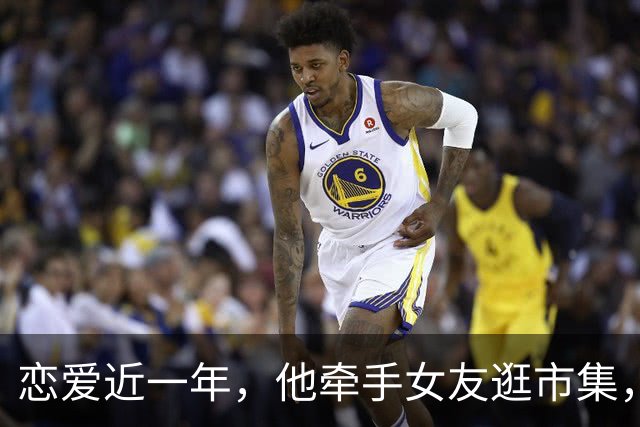 恋爱近一年，他牵手女友逛市集，无名指戒指抢镜